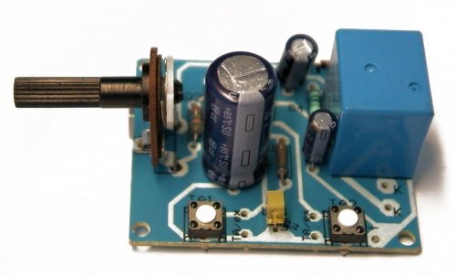 Präzisions-Timer, Zeitrelais, Zeitschalter, 12V, Kemo B133 –BAUSATZ–